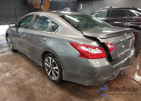 2016 Nissan Altima 2.5 Sr z USA, uszkodzony, nr VIN 1N4AL3AP9GC274448
